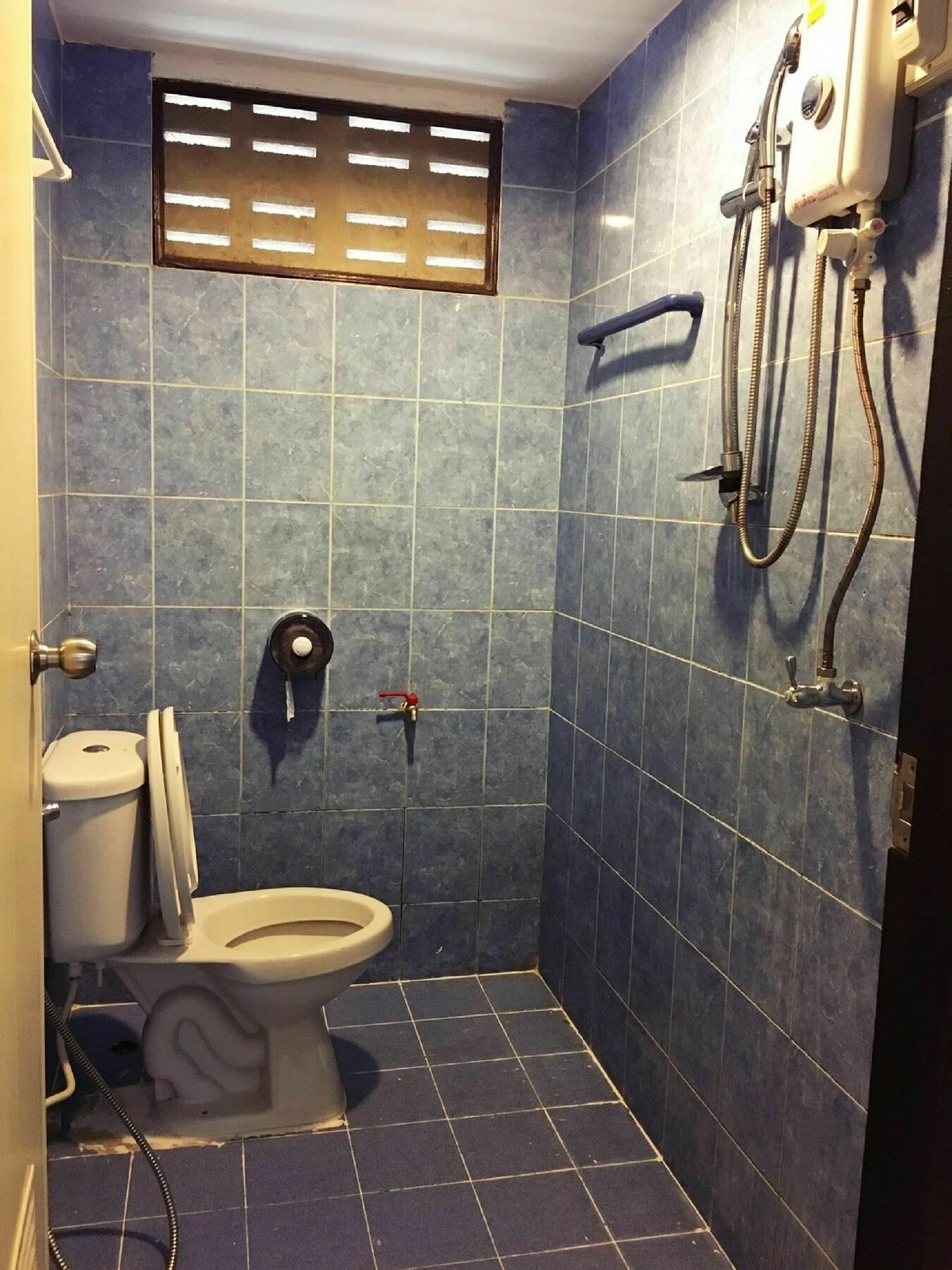 Hotel Tommy Huts Chiang Mai Esterno foto