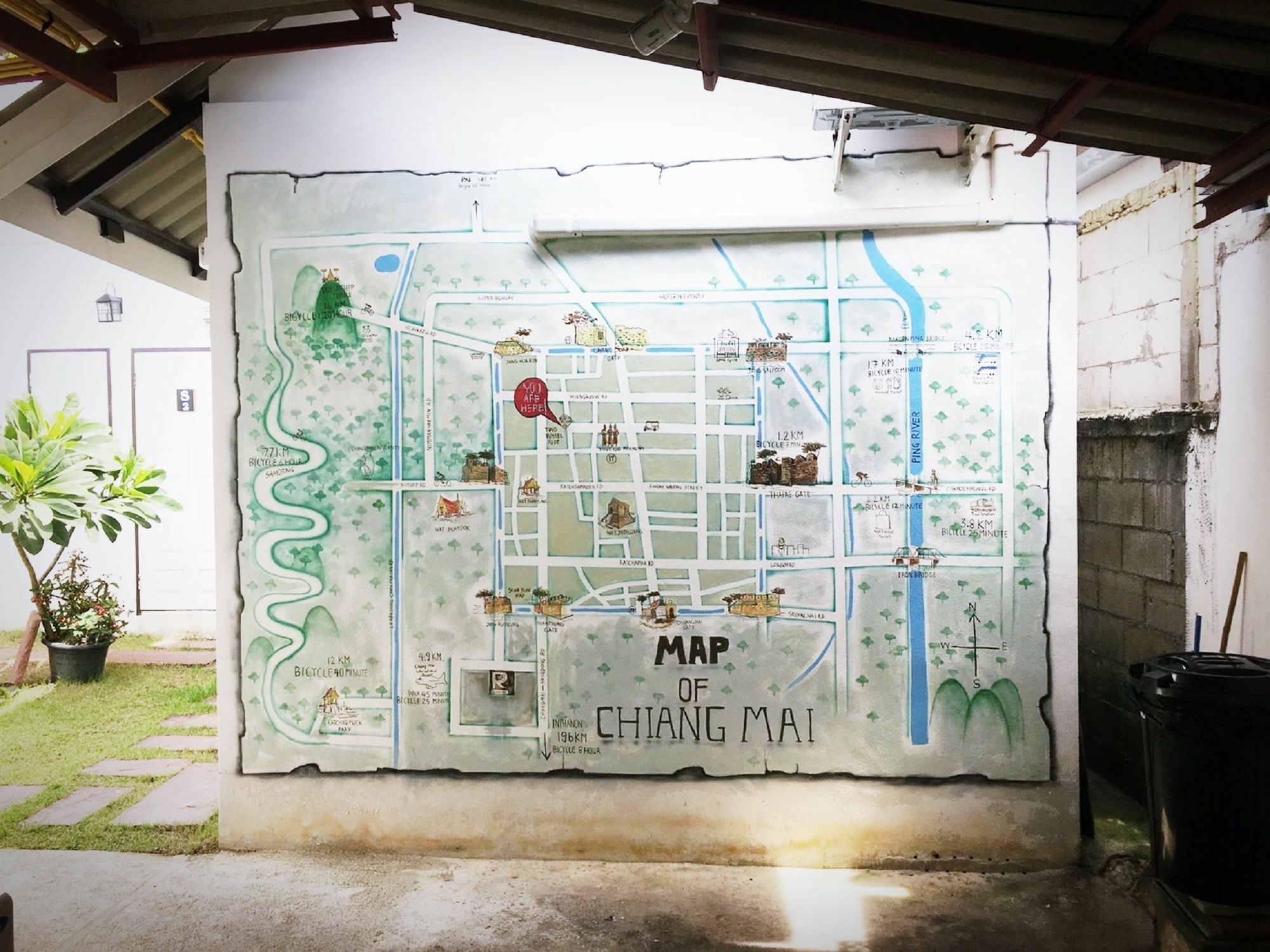 Hotel Tommy Huts Chiang Mai Esterno foto